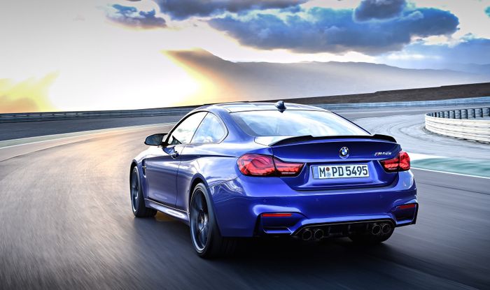 Според BMW, стандартните автоматични скоростни кутии превъзхождат тези с двоен съединител